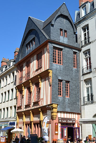 Fichier:Maison rue des Carmes (façade) - Nantes.jpg